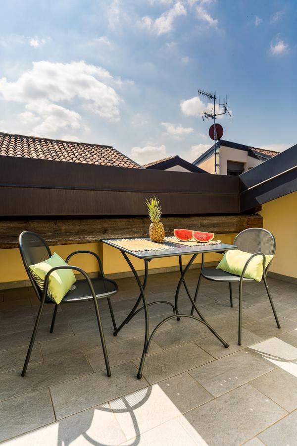 Carducci Residence Bologna Exteriör bild