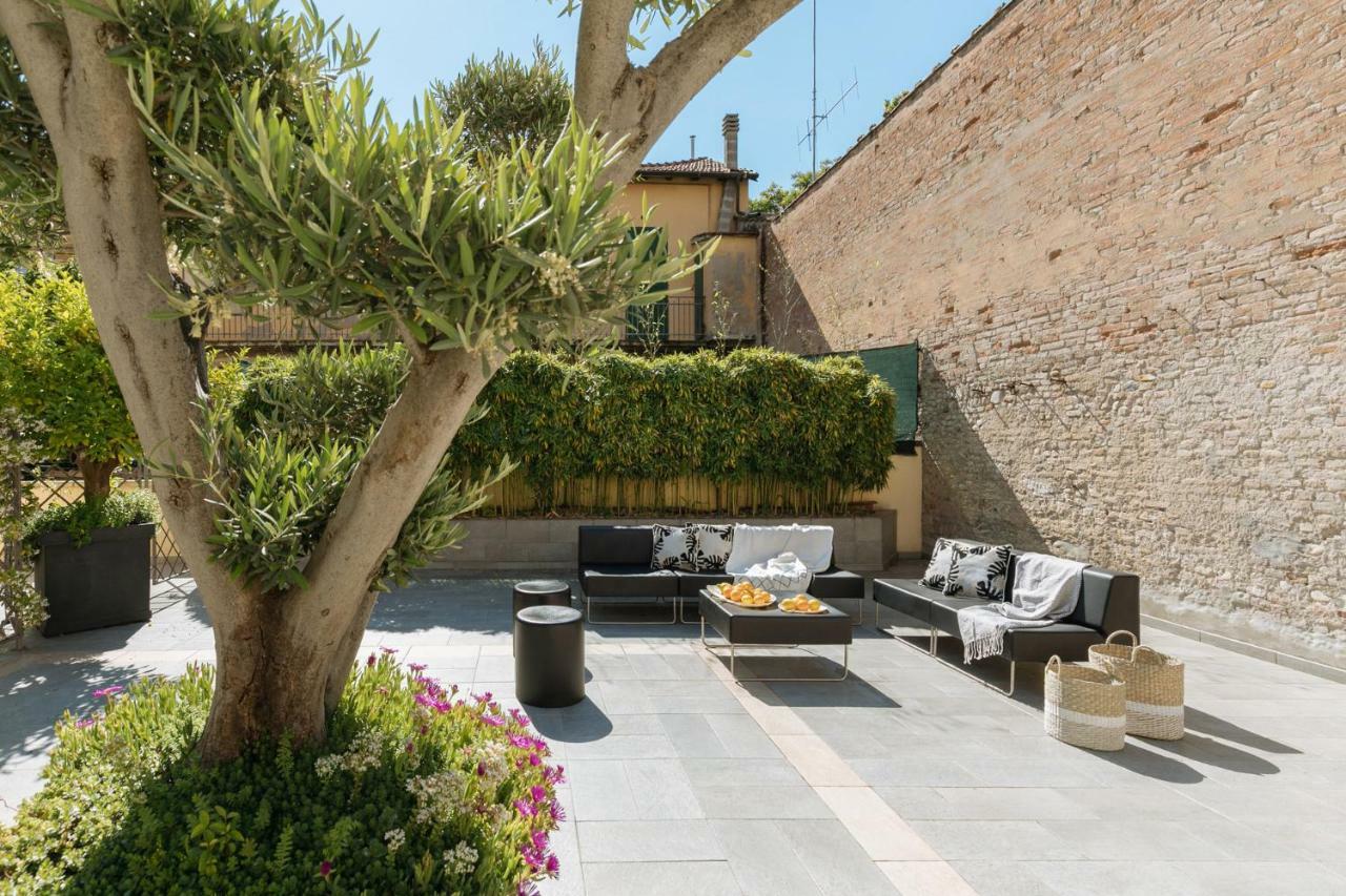 Carducci Residence Bologna Exteriör bild